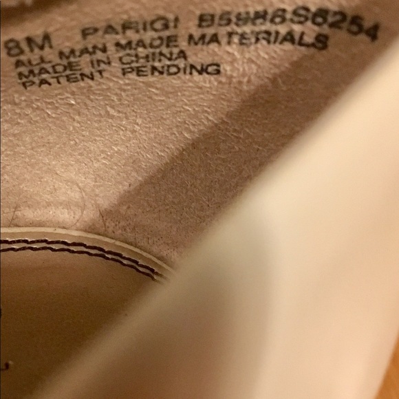 White heels size 8 - Picture 4 of 4